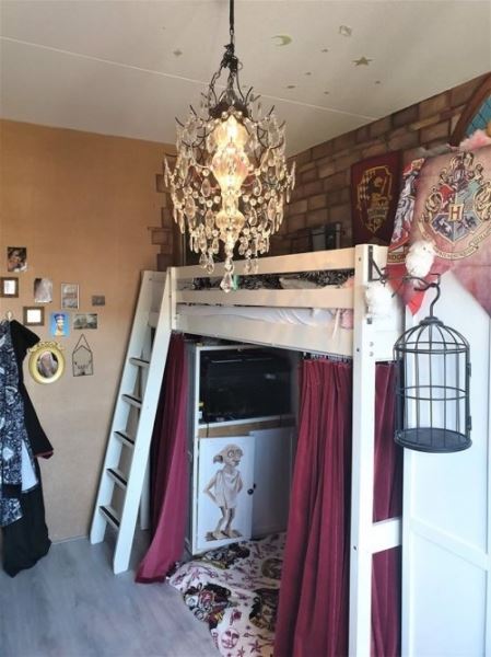 Мать-художница превратила комнату дочери в настоящий Хогвартс (18 фото)
