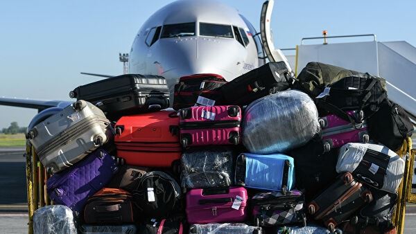 <br />
Грузчик рассказал, как защитить багаж в аэропорту<br />
